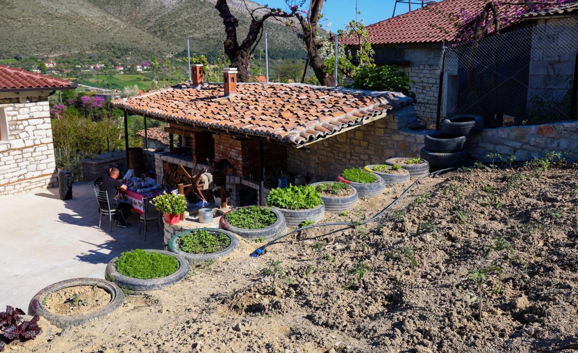 Villa Shpiragu Village Experience Berat Exterior foto